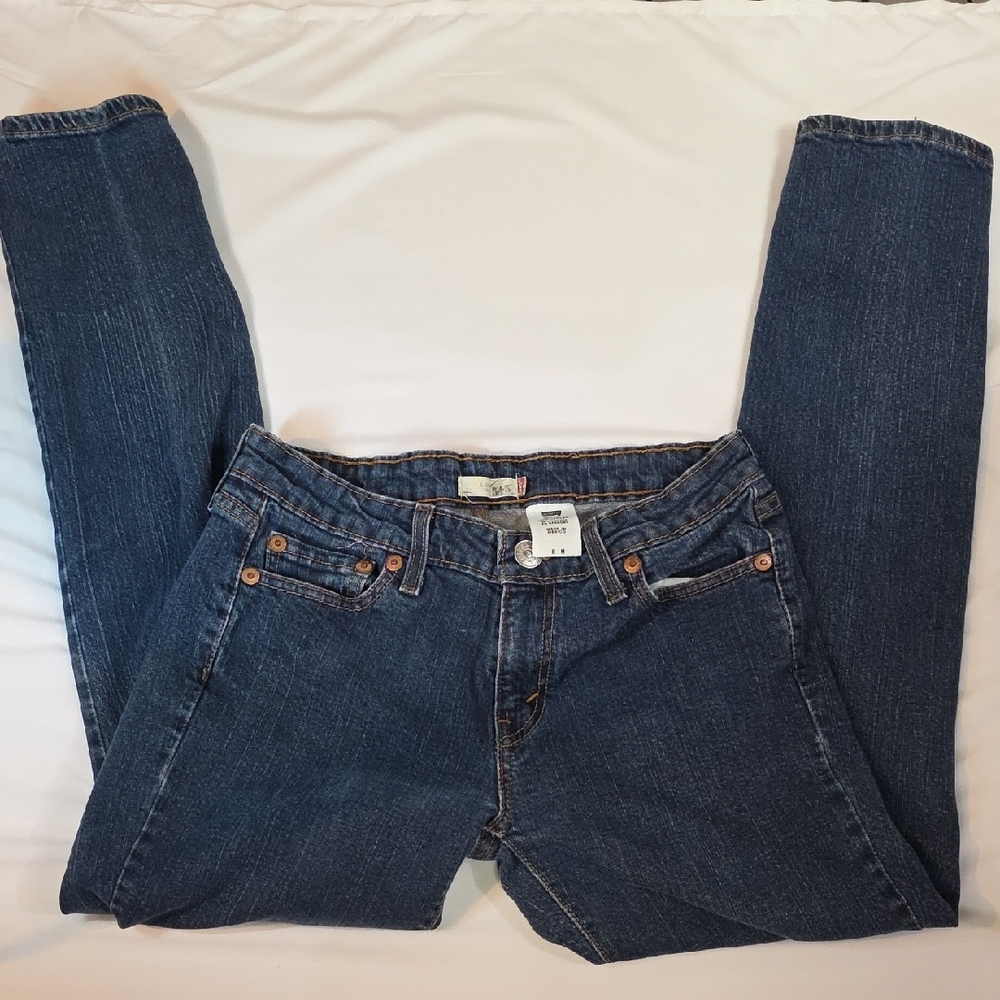 Levi's Dark Blue Straight‎ Leg Women's Jeans